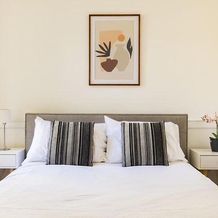 Contemporary 1 Bedroom Bloomsbury Apartment London Exterior photo